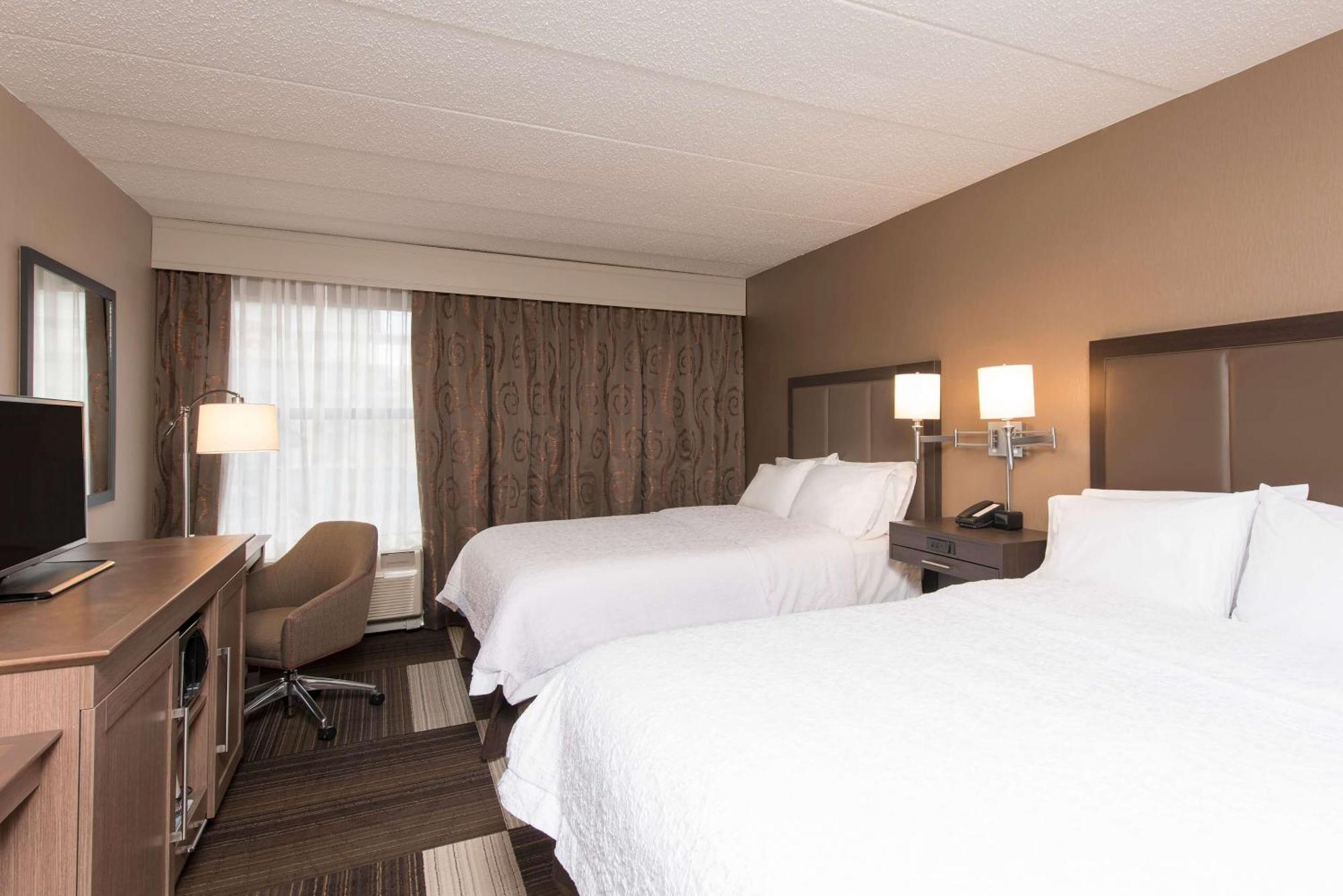 Hampton Inn Columbus/Taylorsville Edinburgh Ngoại thất bức ảnh